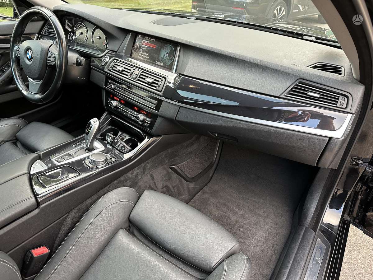 BMW 520, 2.0 l., universalas