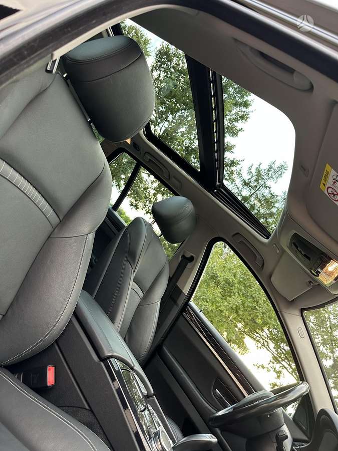BMW 520, 2.0 l., wagon