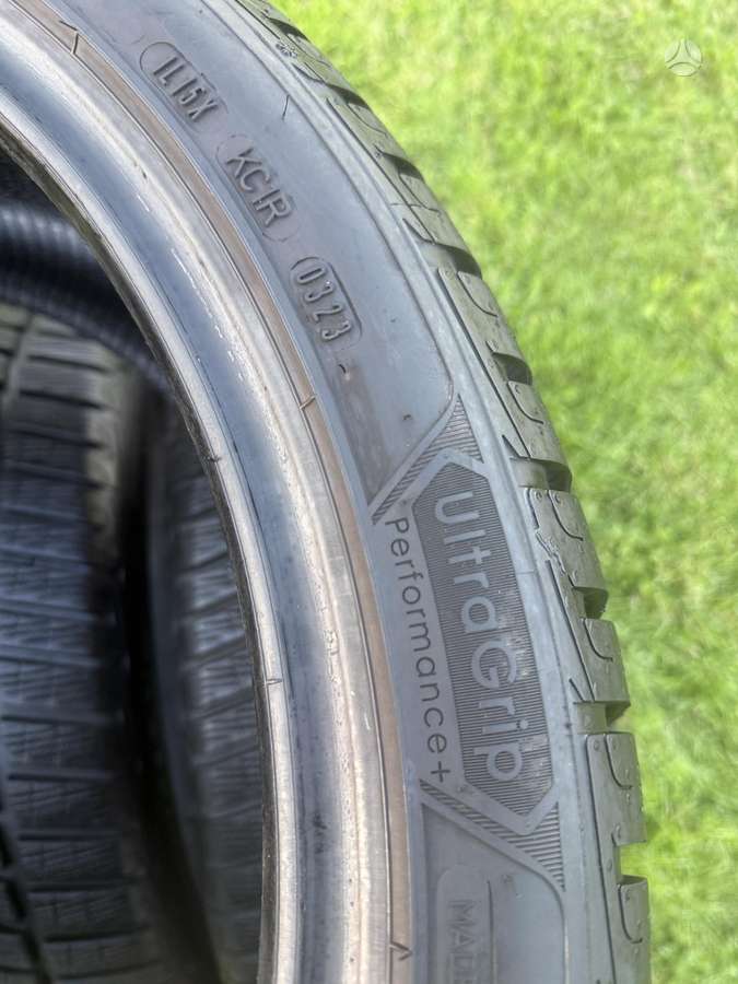 Goodyear Performance+ 2023m, зимние 245/40 R20