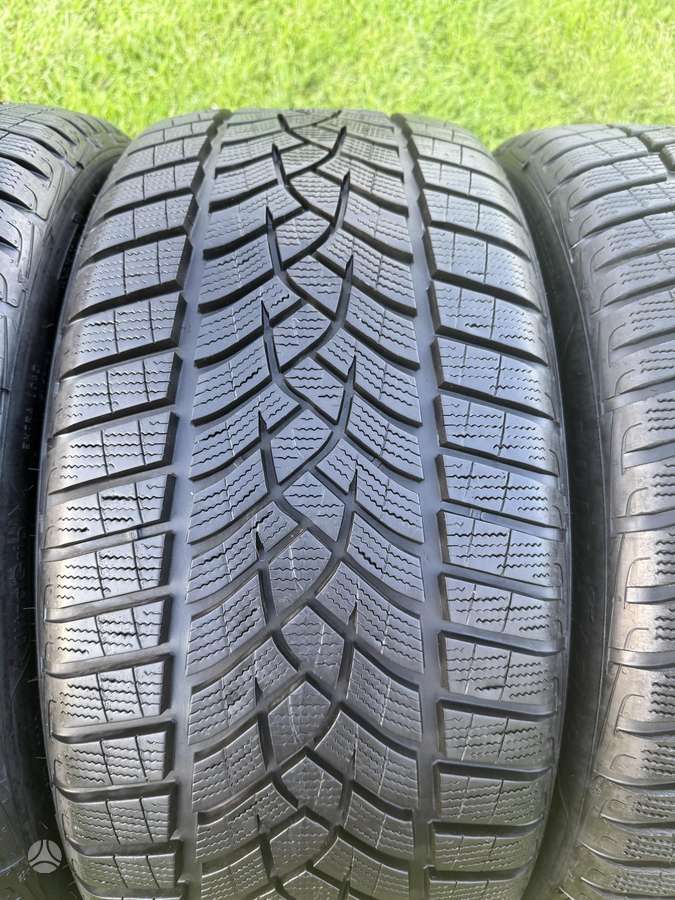 Goodyear Performance+ 2023m, winter 245/40 R20