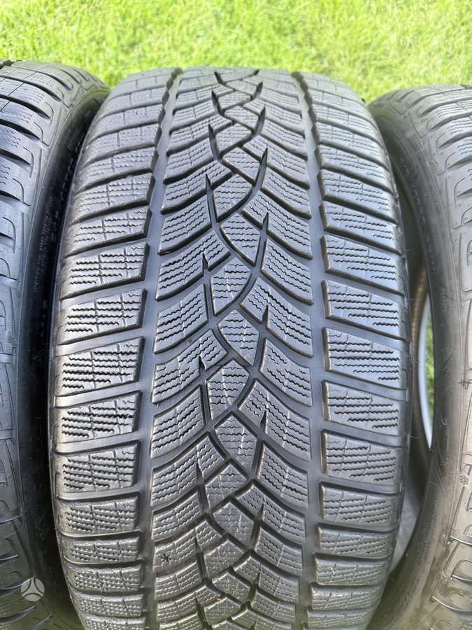Goodyear Performance+ 2023m, žieminės 245/40 R20