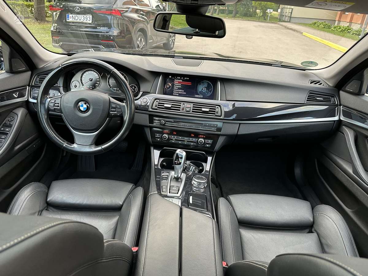 BMW 520, 2.0 l., wagon