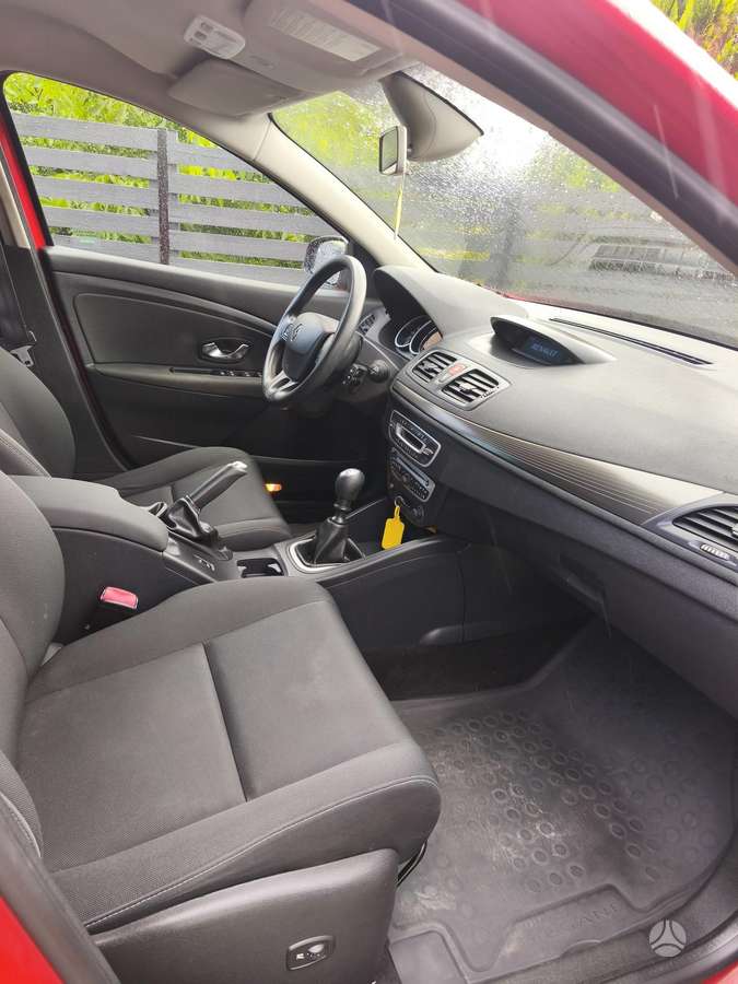 Renault Megane - 7