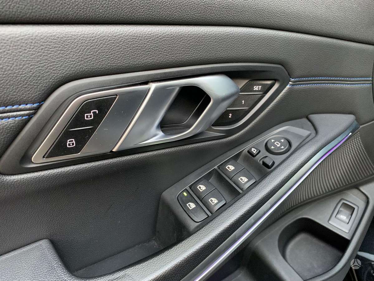 BMW 330, 3.0 l., Универсал