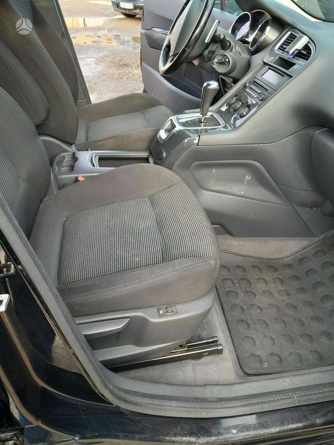 Peugeot 5008 - 4