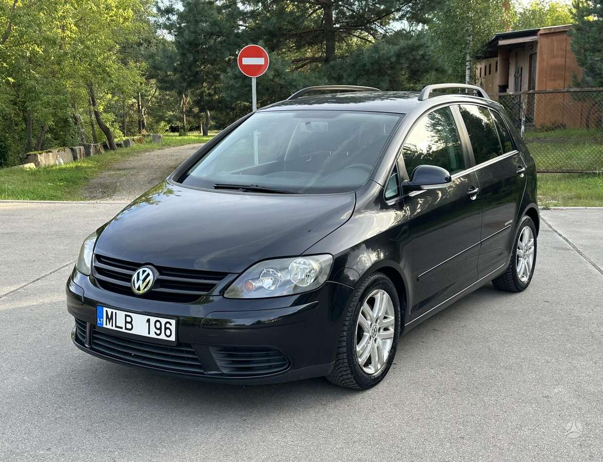 Volkswagen Golf Plus - 1