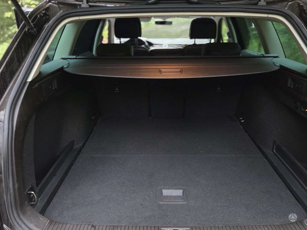Volkswagen Passat, 2.0 l., Универсал