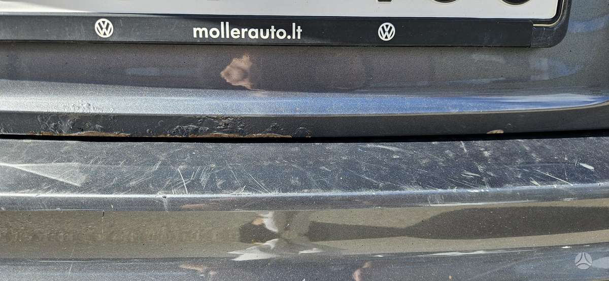 Volkswagen Tiguan - 9