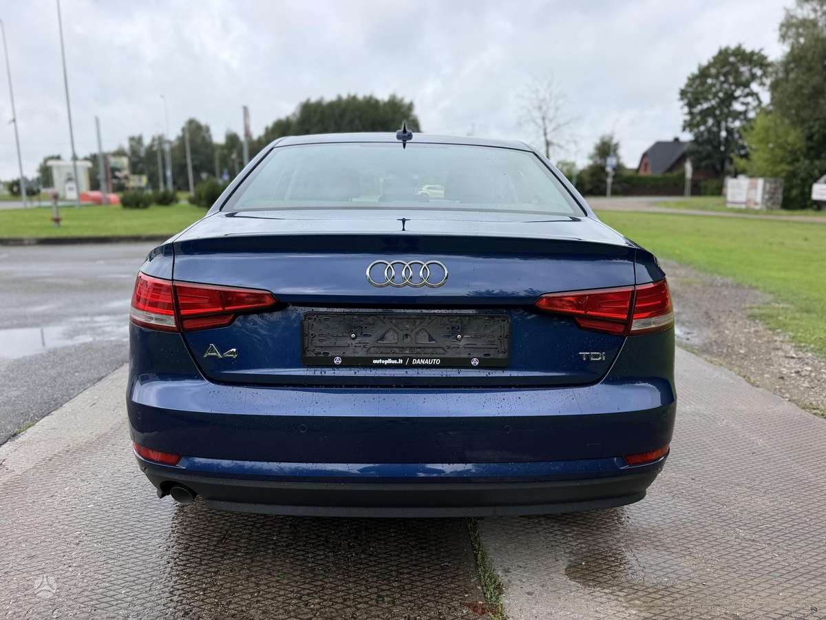 Audi A4, 2.0 l., sedanas