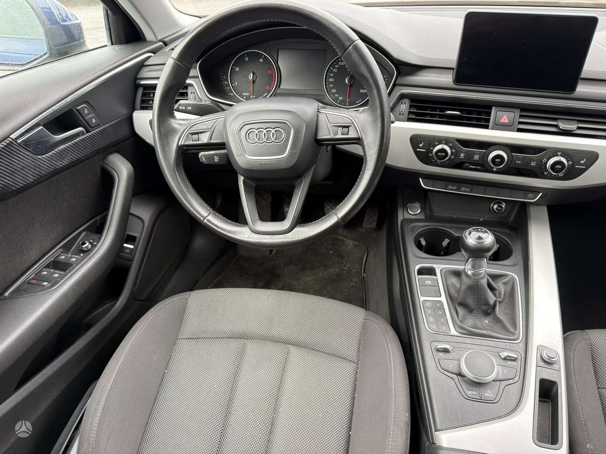 Audi A4, 2.0 l., sedanas