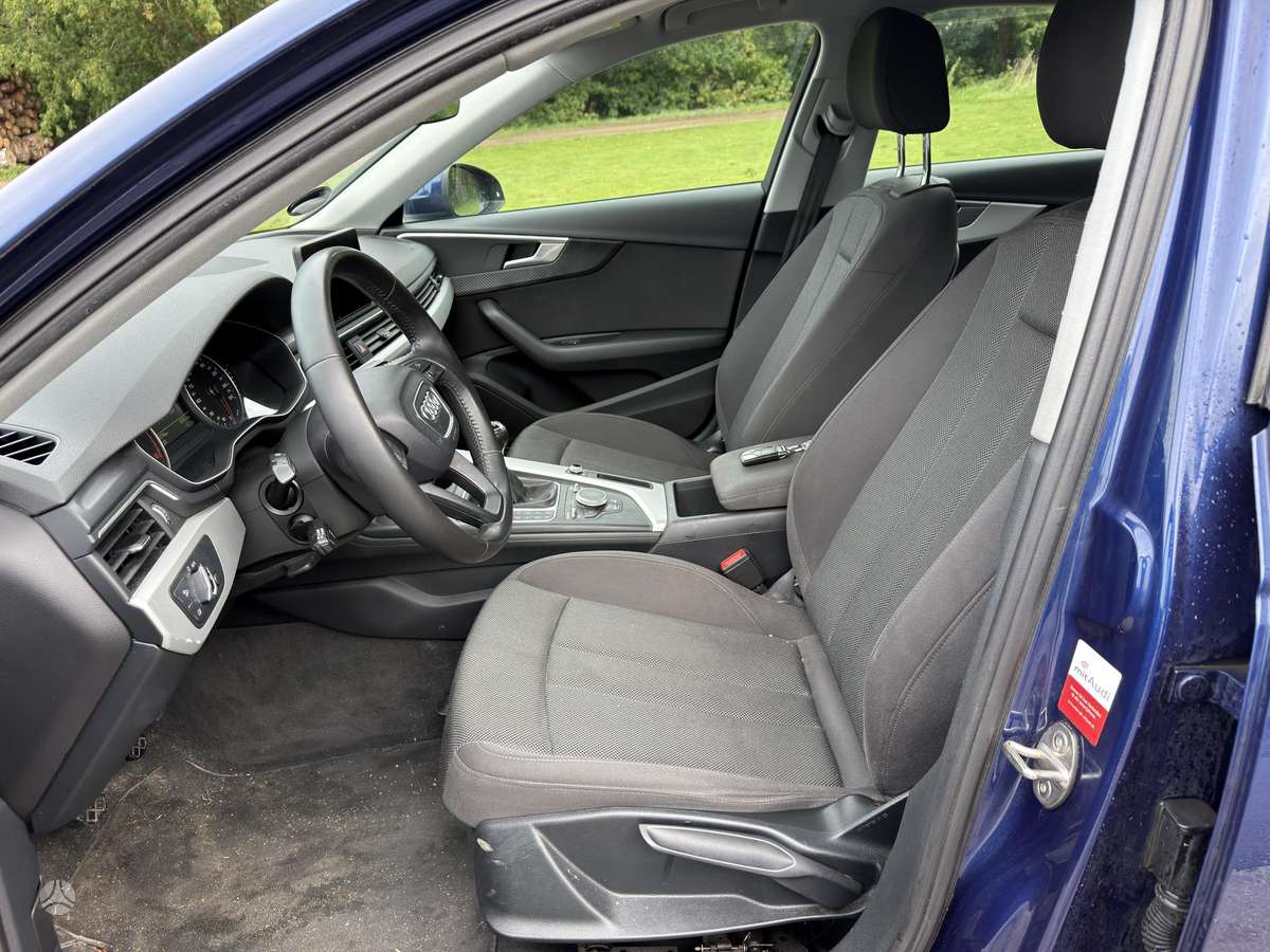 Audi A4, 2.0 l., sedanas