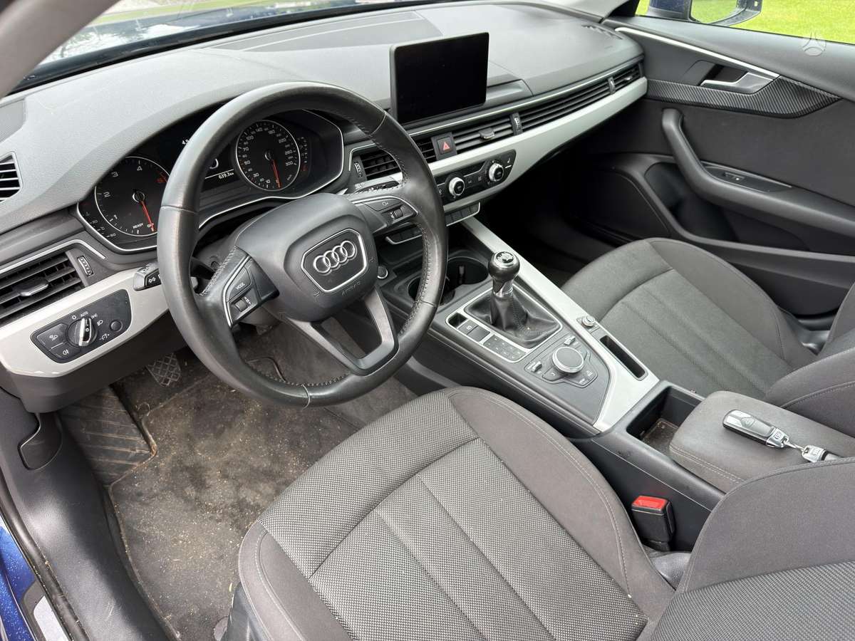 Audi A4, 2.0 l., sedanas