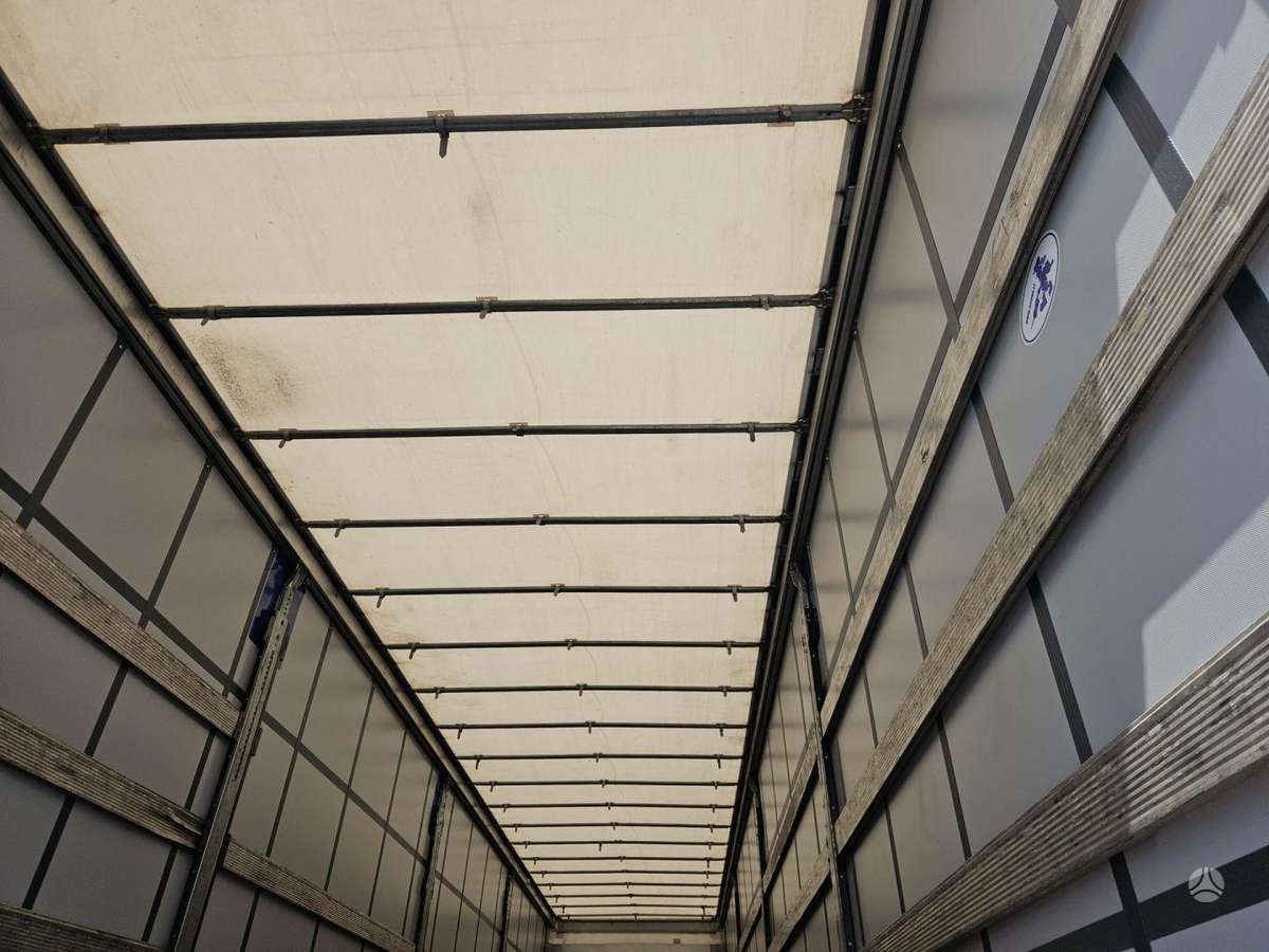 Schmitz SCB*S3T, užuolaidinės / tentinės