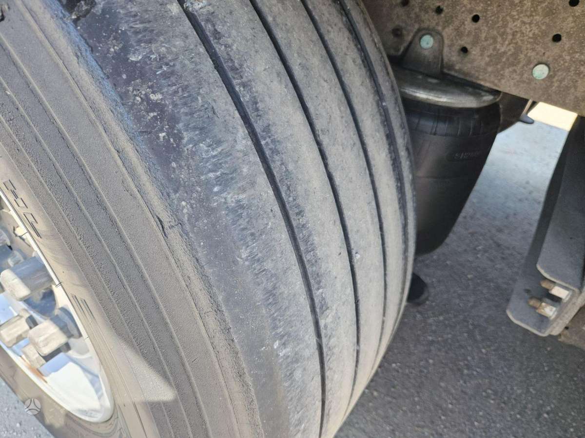 Schmitz SCB*S3T, užuolaidinės / tentinės