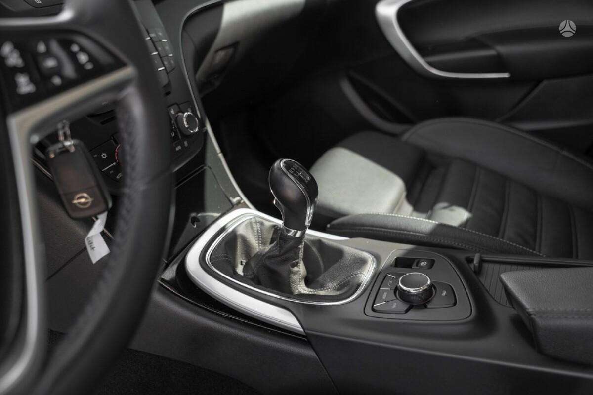 Opel Insignia, 2.0 l., Универсал