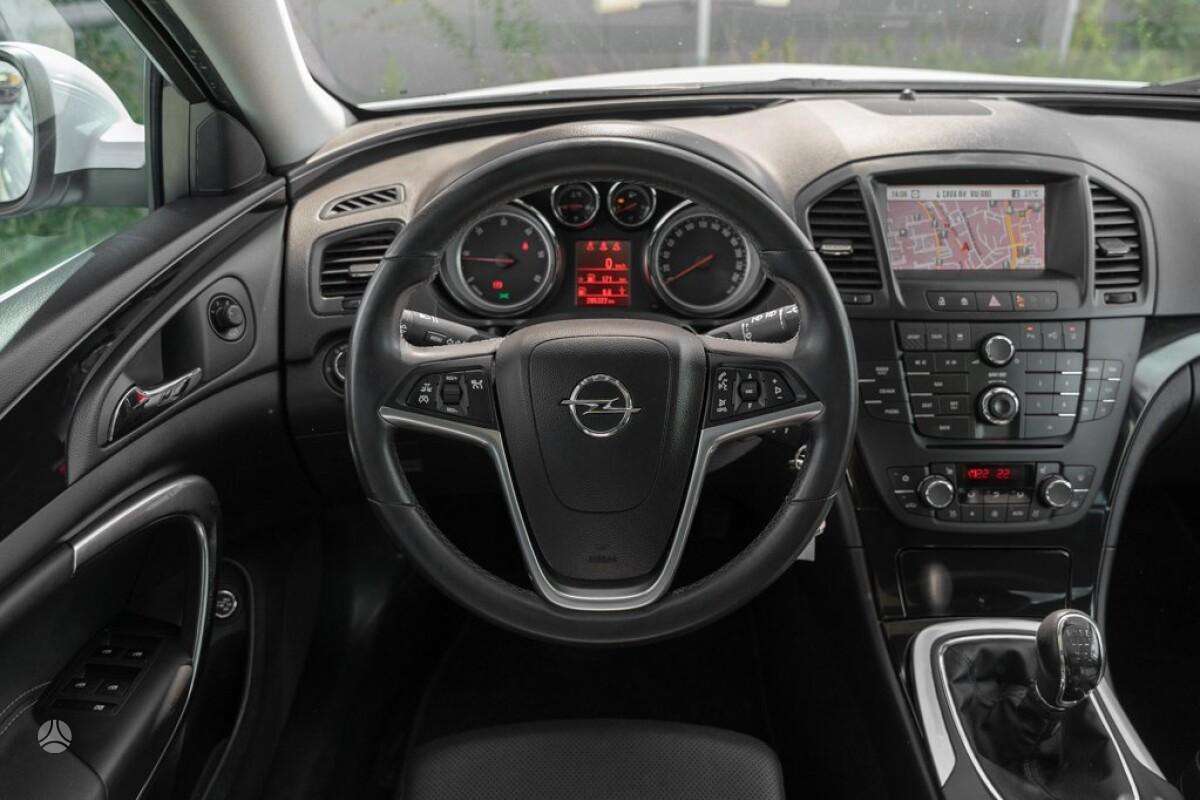 Opel Insignia, 2.0 l., Универсал