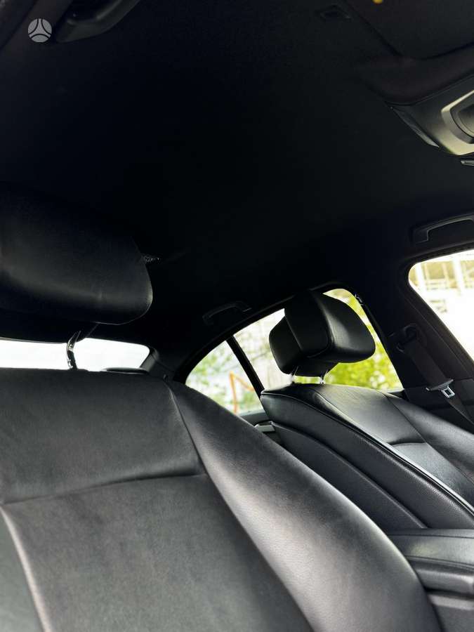 BMW 525, 3.0 l., Седан
