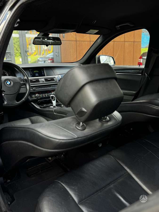 BMW 525, 3.0 l., Седан