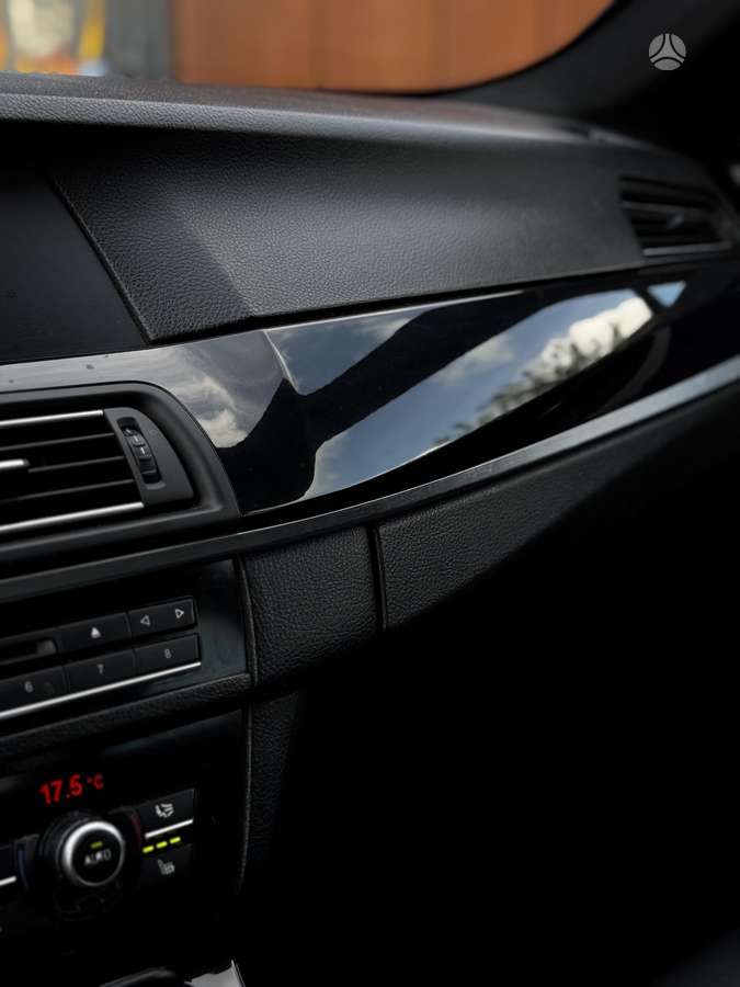 BMW 525, 3.0 l., Седан