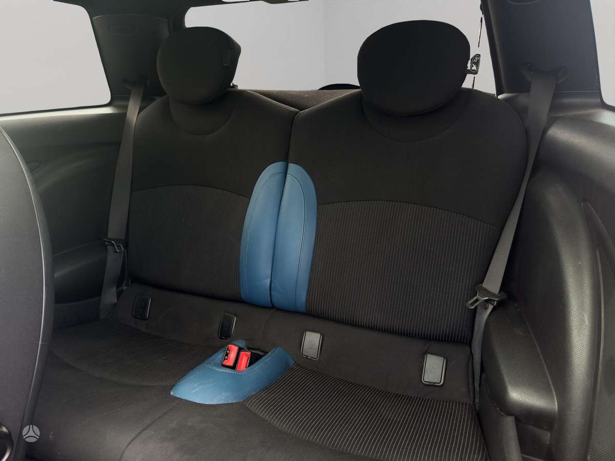 Mini Cooper JCW, 1.6 l., Хэтчбек