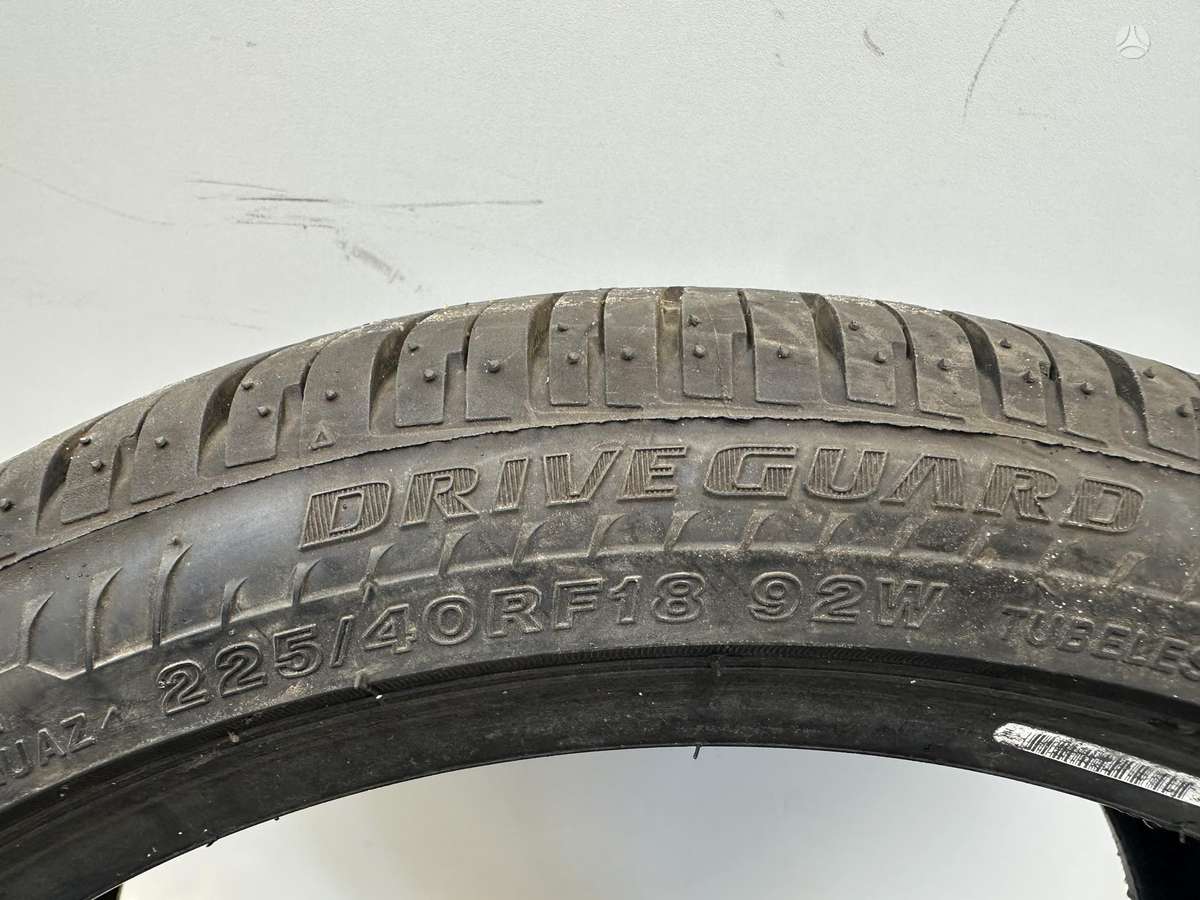 Bridgestone Driveguard, всесезонные 225/40 R18