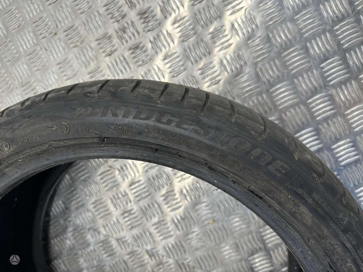 Bridgestone, summer 225/40 R18