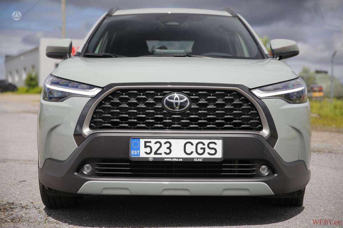 Toyota Corolla Cross - 2