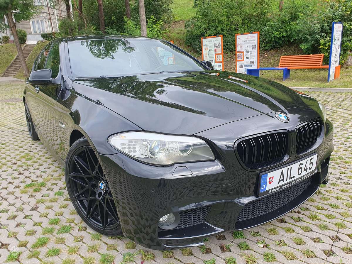 BMW 520, 2.0 l., Седан