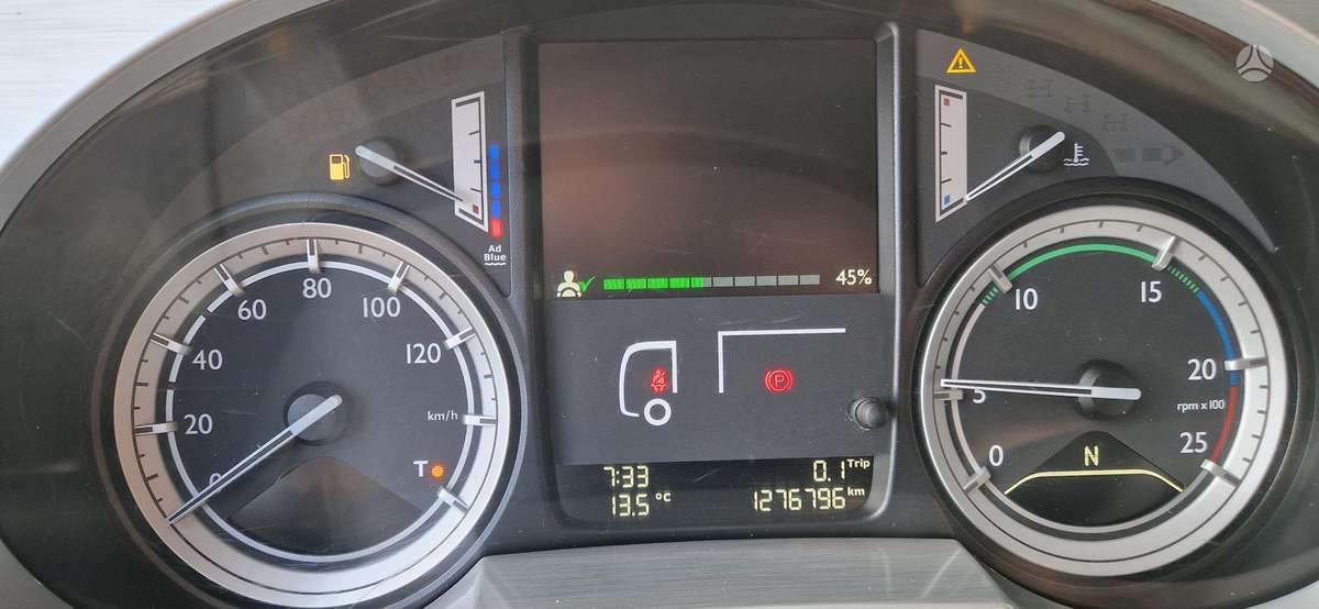 DAF XF 510, 2 miegamosios vietos