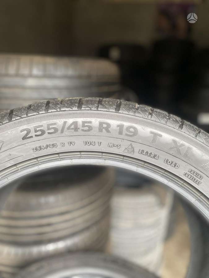 Continental, winter 255/45 R19