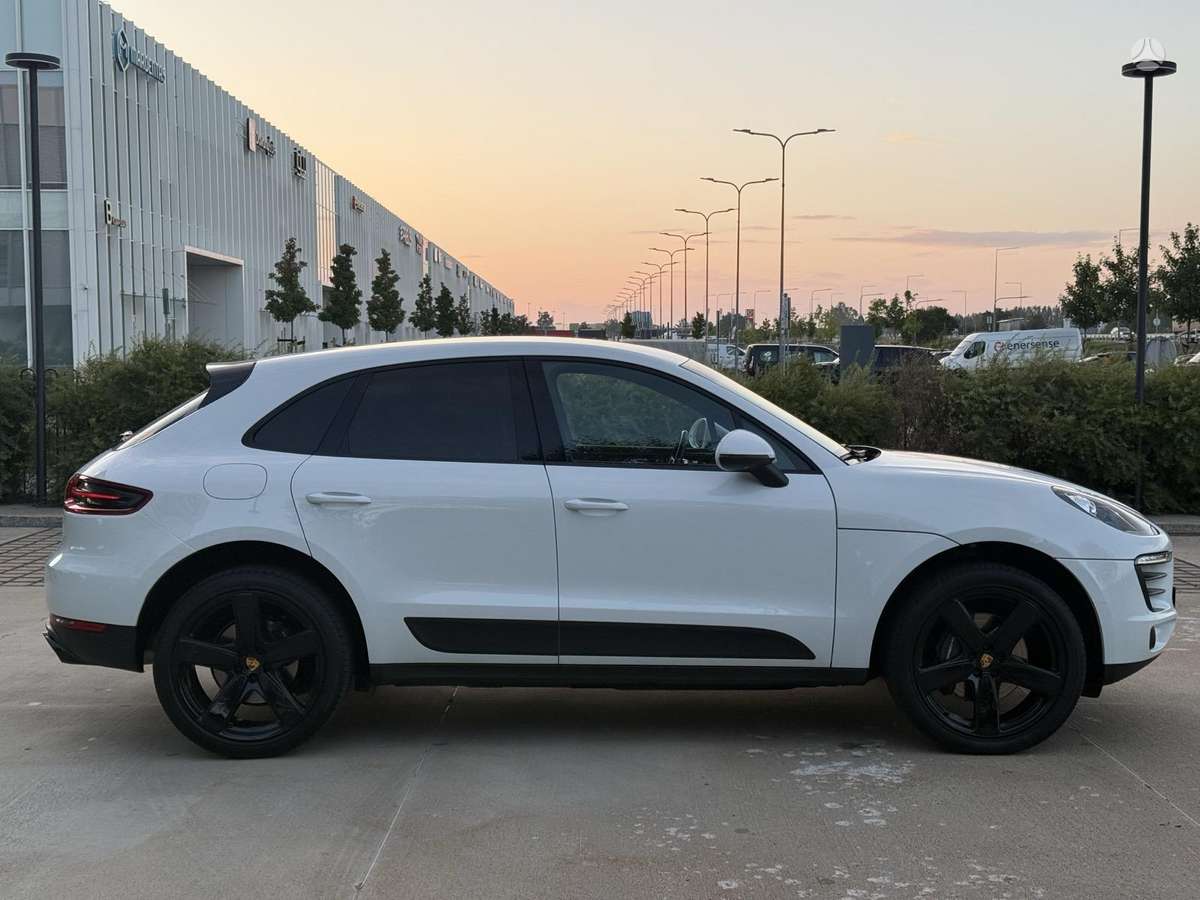 Porsche Macan - 6