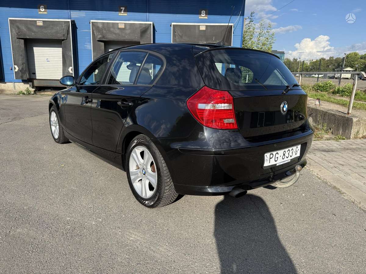 BMW 118, 2.0 l., hatchback