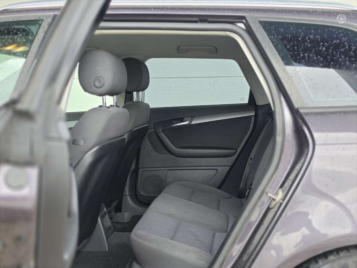 Audi A3, 1.6 l., Хэтчбек