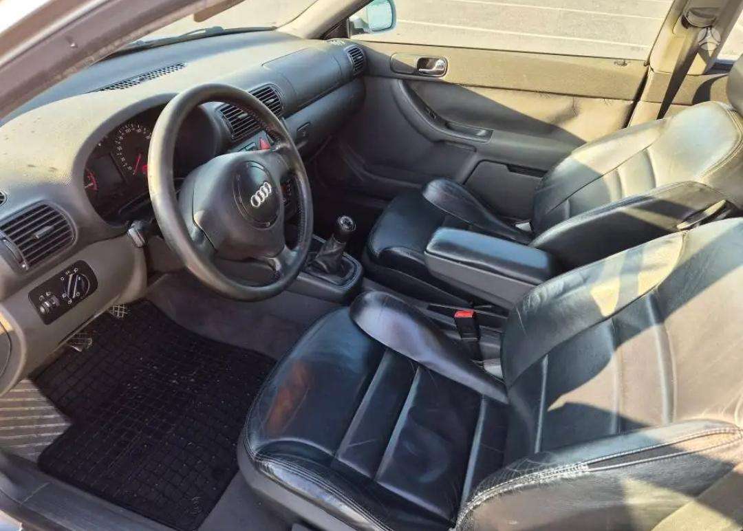 Audi A3, 1.6 l., Хэтчбек