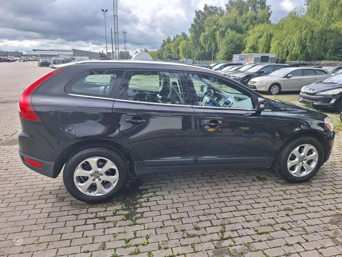 Volvo XC60 - 10