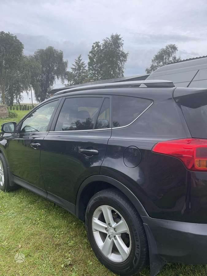 Toyota RAV4 - 2