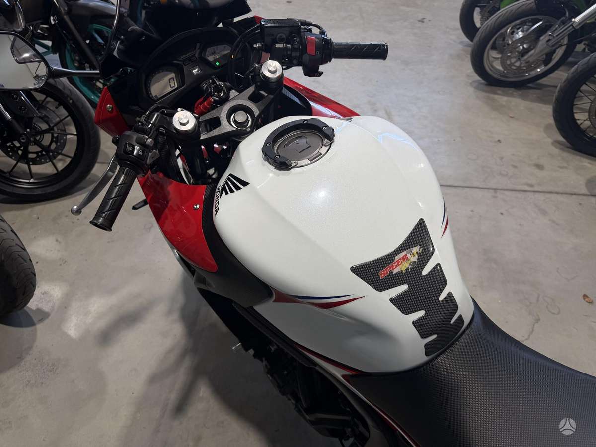 Honda CBR 650cc, спортбайки / superbikes