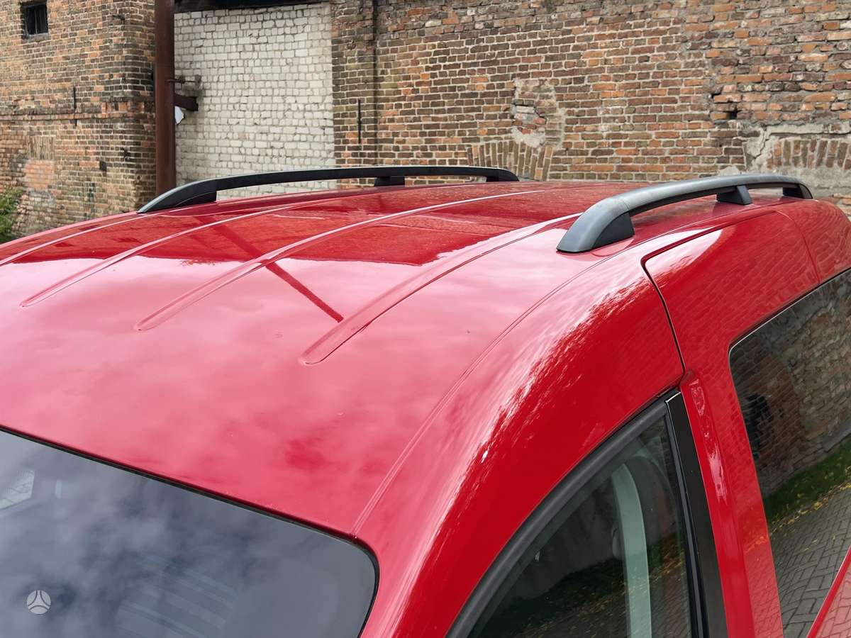 Volkswagen Caddy - 12