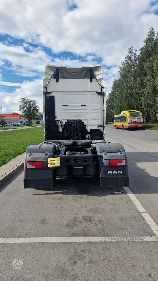 MAN TGX 440, 2 спальных места