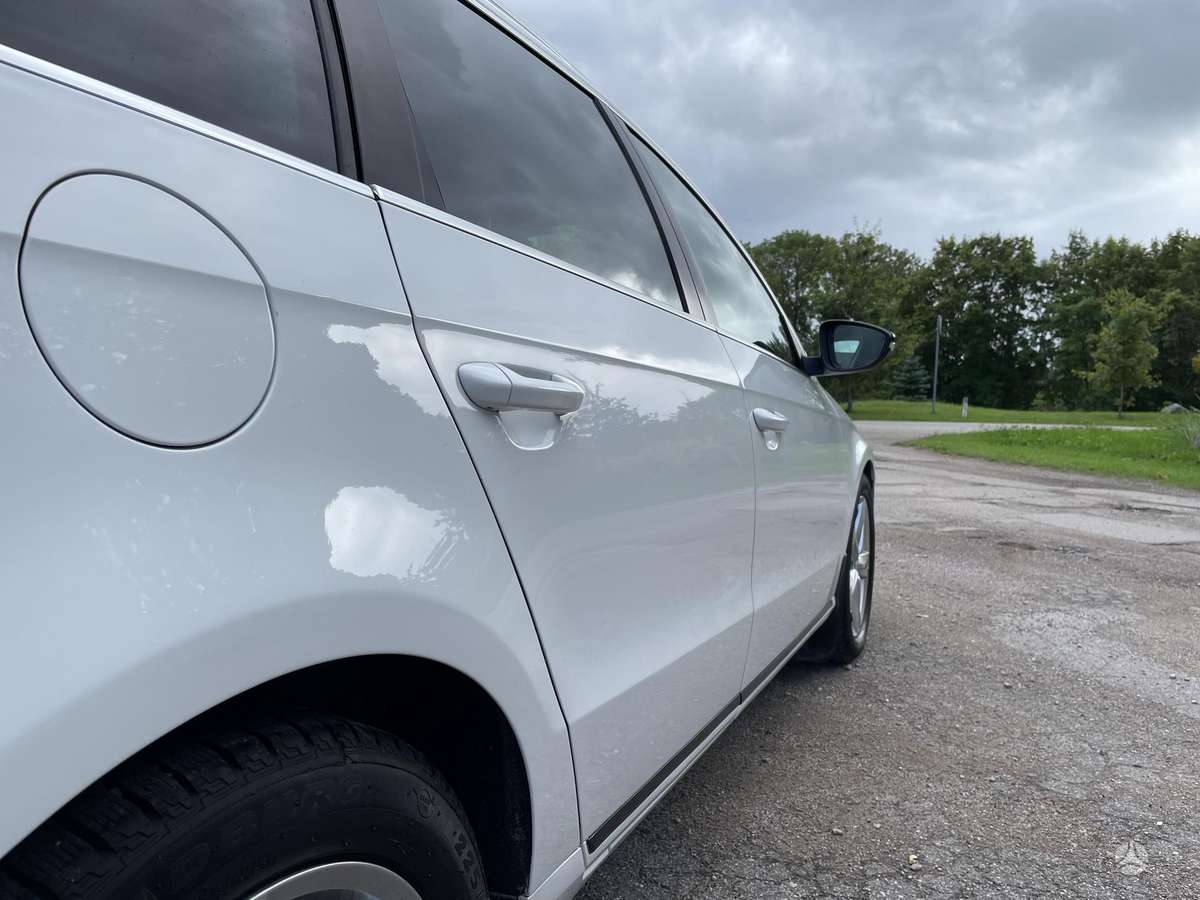 Volkswagen Passat, 2.0 l., Универсал
