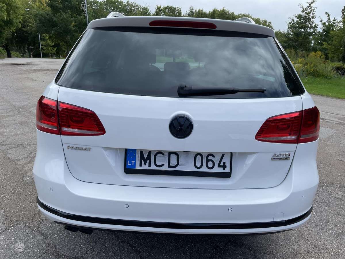 Volkswagen Passat, 2.0 l., Универсал