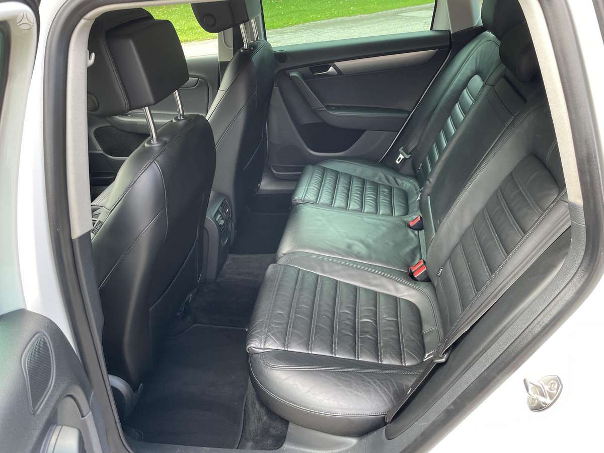 Volkswagen Passat, 2.0 l., Универсал