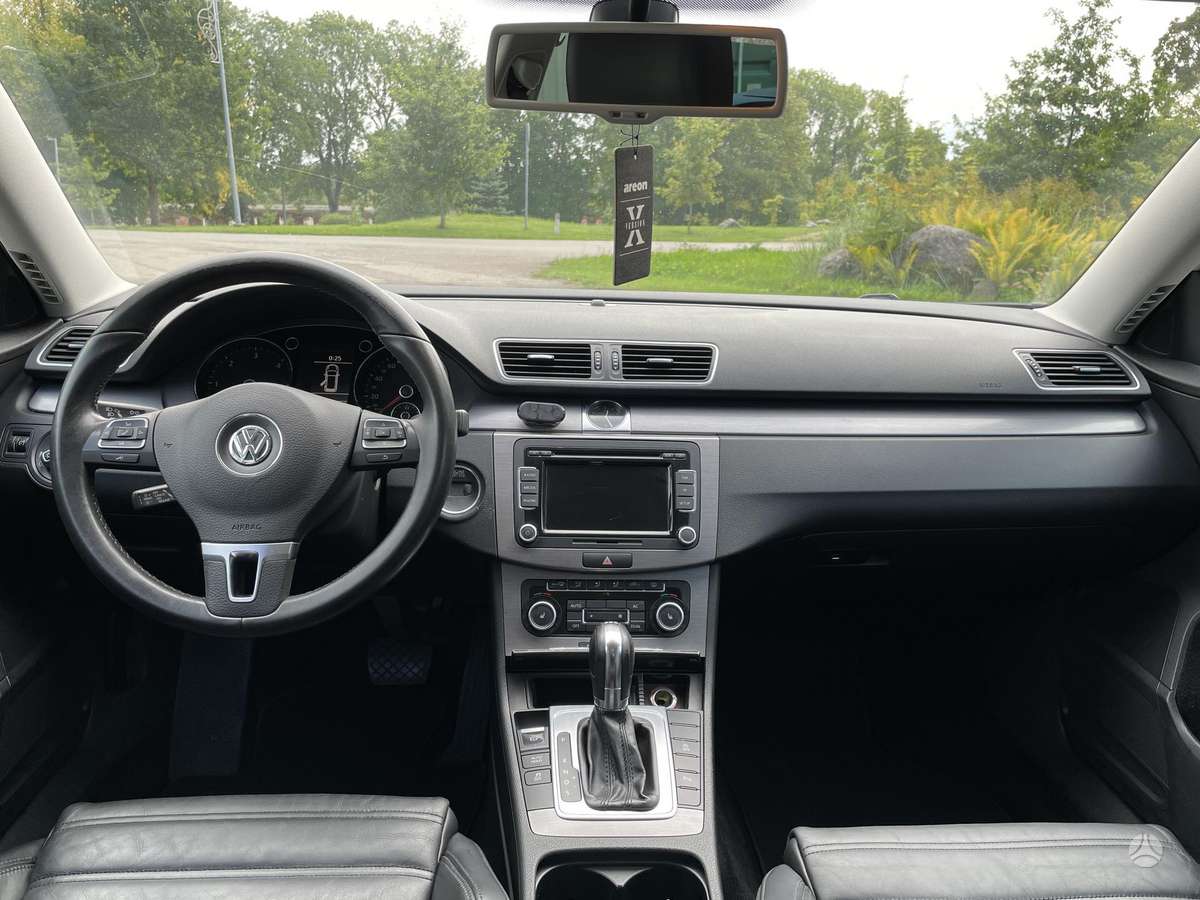 Volkswagen Passat, 2.0 l., Универсал