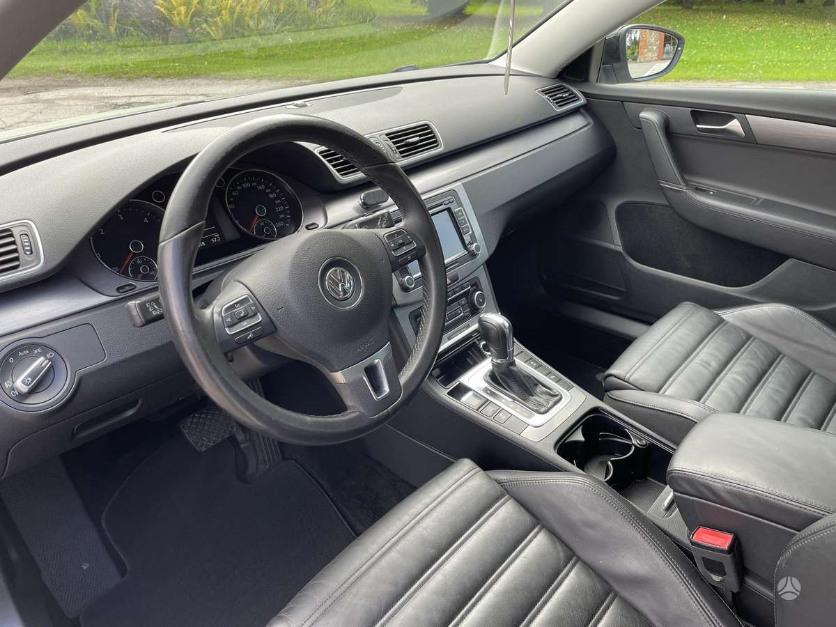 Volkswagen Passat, 2.0 l., Универсал