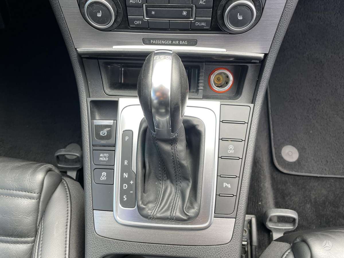 Volkswagen Passat, 2.0 l., Универсал