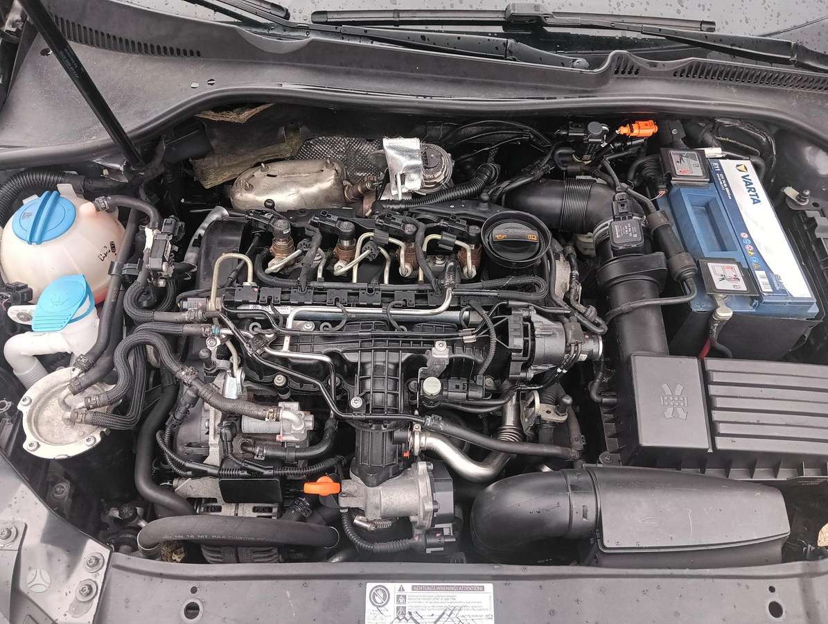 Volkswagen Golf, CAY, engine