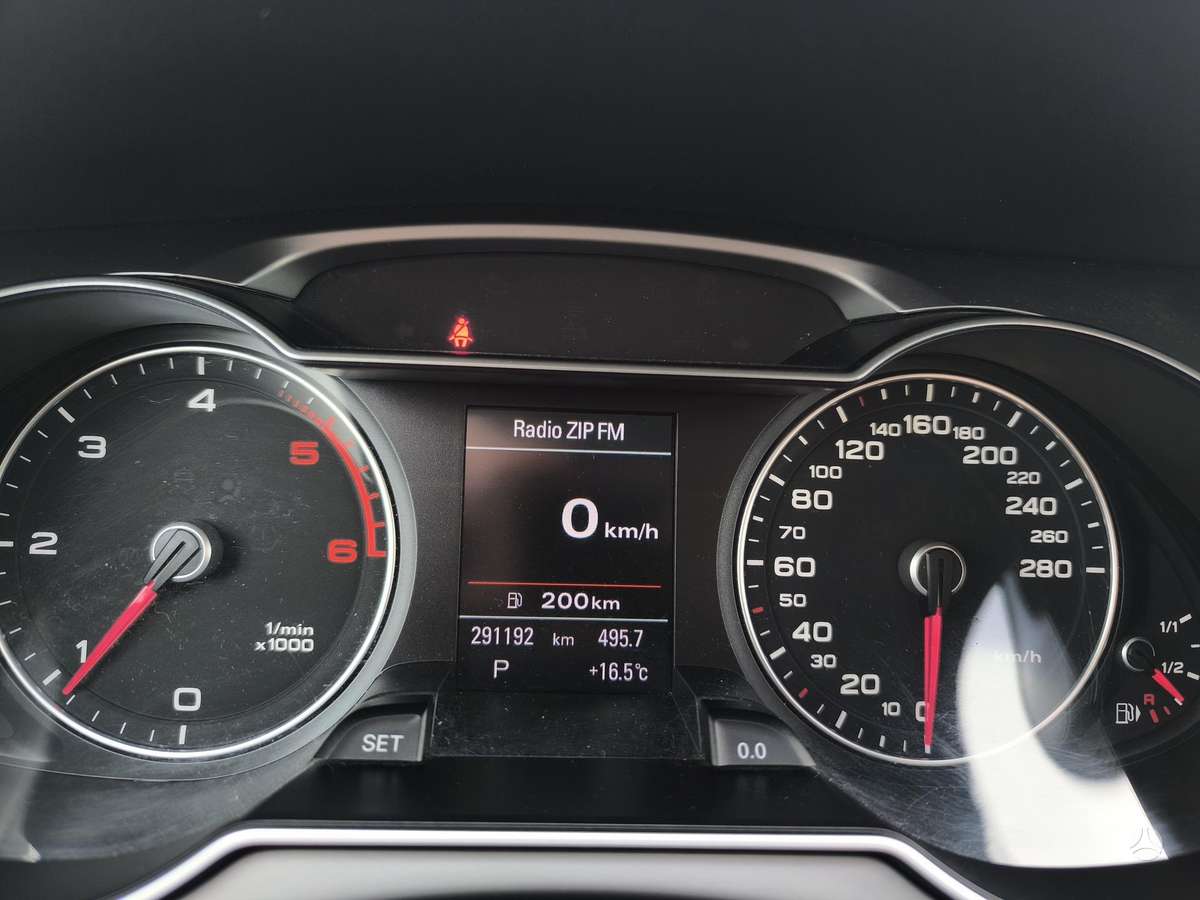 Audi A4, 2.0 l., Универсал