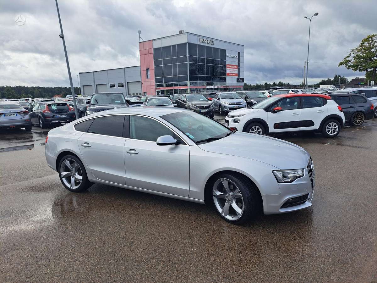 Audi A5, 2.0 l., Седан