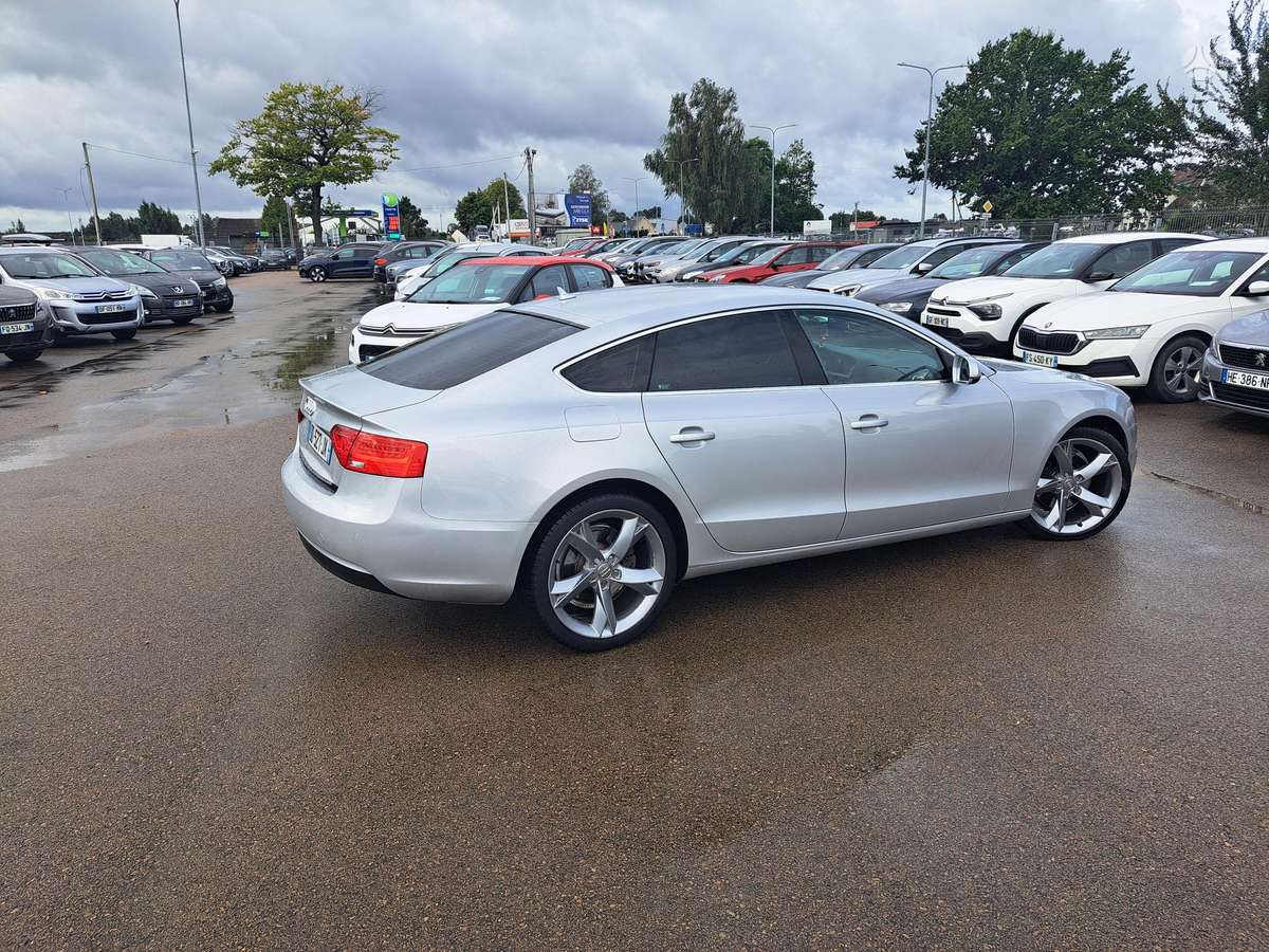 Audi A5, 2.0 l., Седан