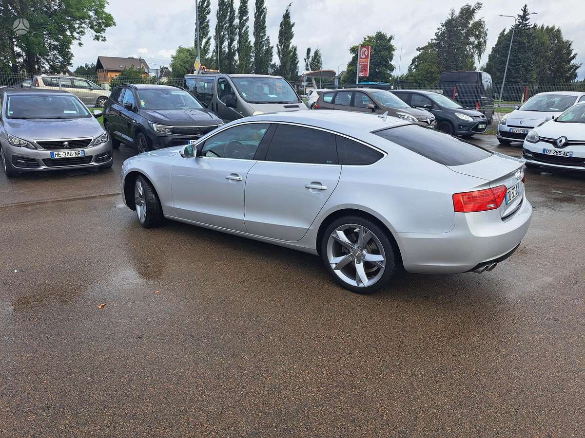 Audi A5, 2.0 l., Седан